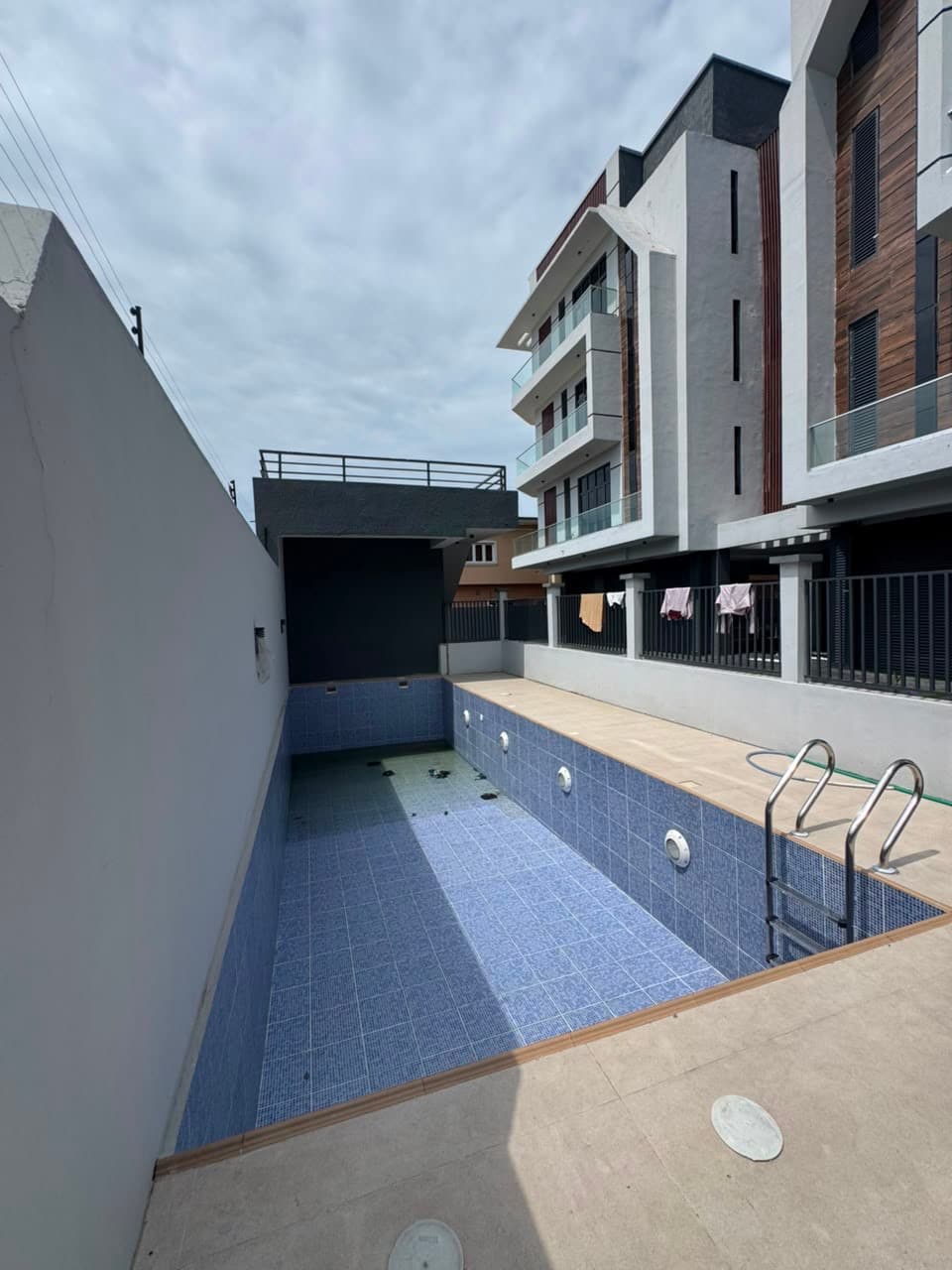 Two bed flat for rent