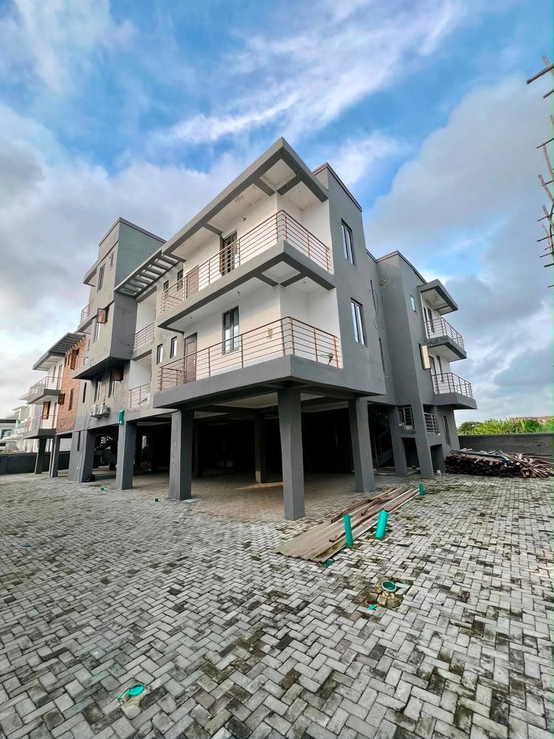 One bedroom apartment for sale